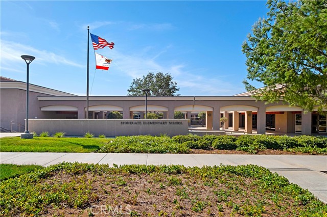 Detail Gallery Image 37 of 46 For 86 Mayfair, Irvine,  CA 92620 - 2 Beds | 2 Baths