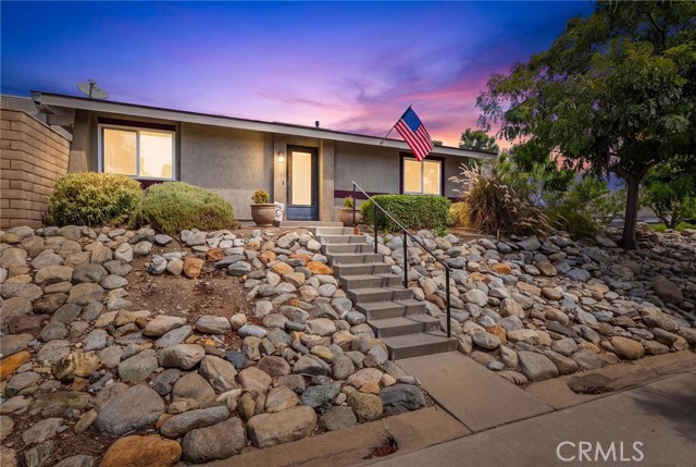 Front Image Thumbnail for CRIG26188763