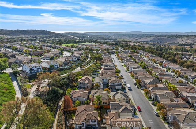 Detail Gallery Image 27 of 35 For 18 Tradition Ln, Rancho Santa Margarita,  CA 92688 - 4 Beds | 2/1 Baths