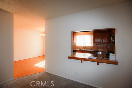 Detail Gallery Image 5 of 20 For 3101 Plaza Del Amo #59,  Torrance,  CA 90503 - 2 Beds | 2/1 Baths