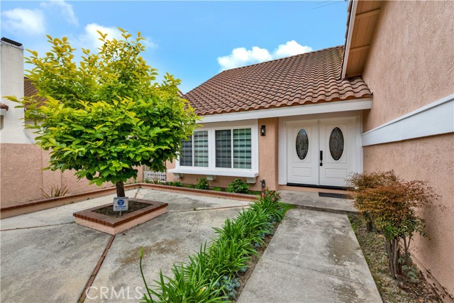 Detail Gallery Image 4 of 65 For 9100 Blair River Cir, Fountain Valley,  CA 92708 - 5 Beds | 3 Baths