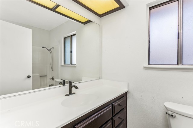 Detail Gallery Image 23 of 33 For 25784 Basil Ct, Moreno Valley,  CA 92553 - 4 Beds | 2/1 Baths