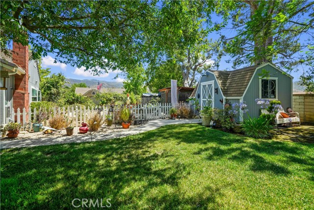 319 Cheerful Court, Simi Valley CA: https://media.crmls.org/medias/c5738ea2-e688-46a7-a770-7d466a2de182.jpg