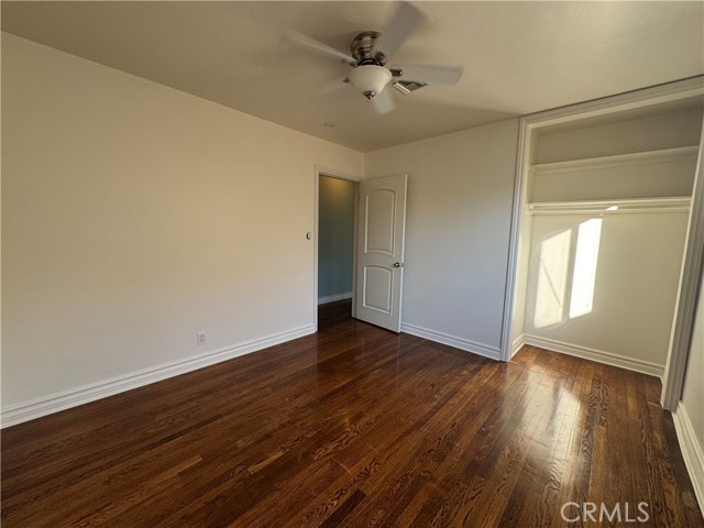 Detail Gallery Image 14 of 29 For 5821 Columbus Ave, Van Nuys,  CA 91411 - 4 Beds | 2 Baths