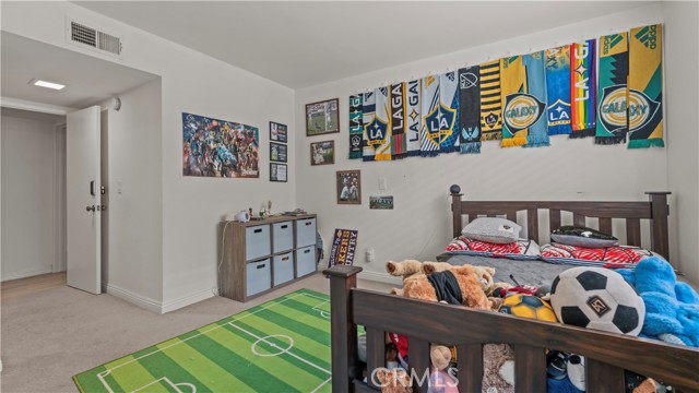 Detail Gallery Image 10 of 18 For 14521 Benefit St #102,  Sherman Oaks,  CA 91403 - 2 Beds | 2 Baths
