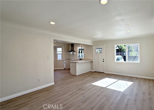 Detail Gallery Image 7 of 21 For 4015 Fairmount St, Los Angeles,  CA 90063 - 2 Beds | 1 Baths