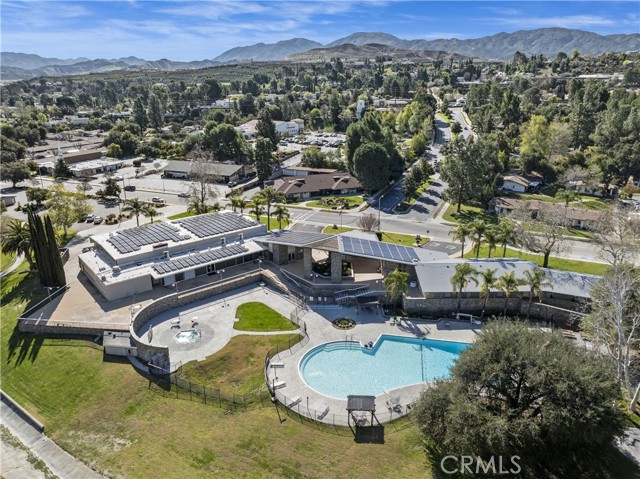Detail Gallery Image 49 of 57 For 26817 Oak Branch Cir, Newhall,  CA 91321 - 2 Beds | 2 Baths