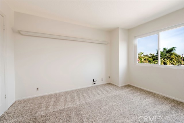 Detail Gallery Image 20 of 34 For 4425 E 5th a,  Long Beach,  CA 90814 - 3 Beds | 2/1 Baths