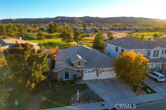 4108 Club Vista Drive, Palmdale CA: https://media.crmls.org/medias/c576307a-0818-41f5-8418-21798612646f.jpg