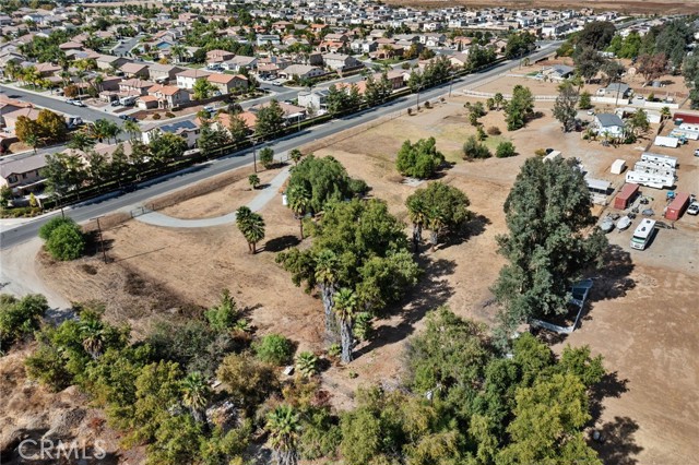 Detail Gallery Image 9 of 42 For 33240 Lindenberger Rd, Menifee,  CA 92584 - 3 Beds | 2 Baths