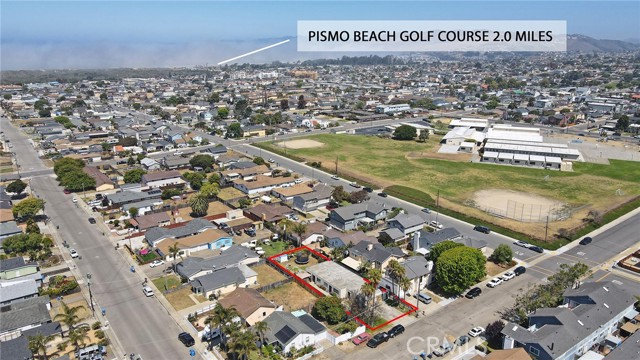 Detail Gallery Image 3 of 43 For 560 S 12th St, Grover Beach,  CA 93433 - 4 Beds | 2 Baths