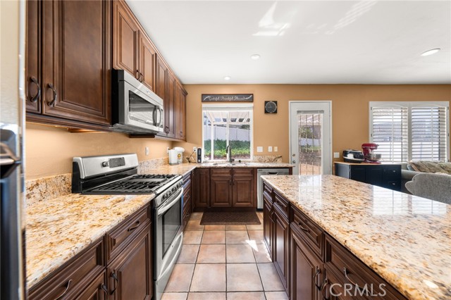 Image 9 of 41 For 909 Heron Drive
