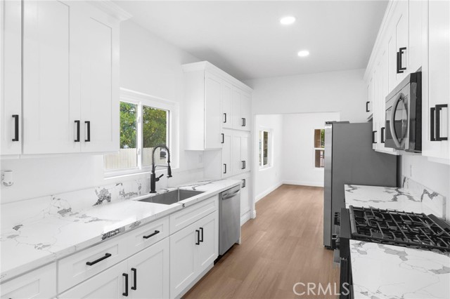 Detail Gallery Image 11 of 37 For 3882 Taft St, Riverside,  CA 92503 - 3 Beds | 2 Baths