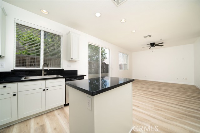 Detail Gallery Image 8 of 25 For 8063 Cambria Cir, Stanton,  CA 90680 - 3 Beds | 2/1 Baths