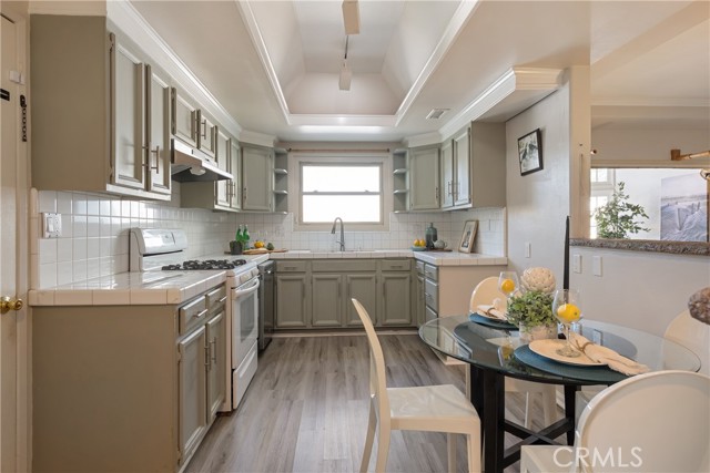 Detail Gallery Image 17 of 40 For 4811 Myra, Cypress,  CA 90630 - 3 Beds | 2 Baths