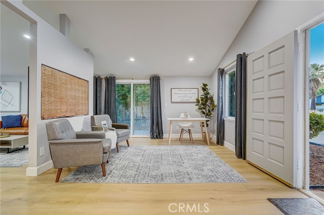 Detail Gallery Image 6 of 26 For 5030 Kensington Way, Riverside,  CA 92507 - 2 Beds | 1 Baths