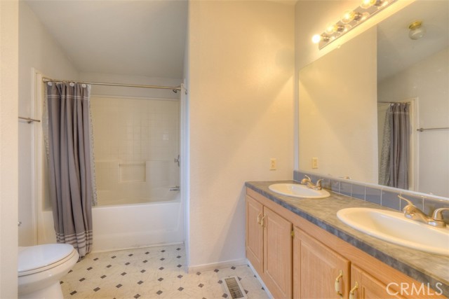 Detail Gallery Image 19 of 41 For 1675 Manzanita Ave #4,  Chico,  CA 95926 - 3 Beds | 2 Baths