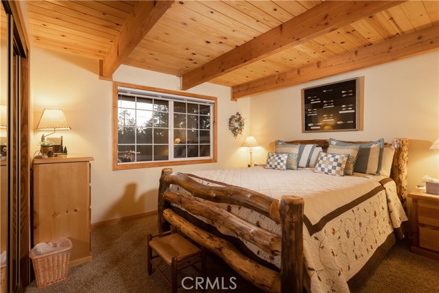 783 Thrush Drive, Big Bear Lake CA: https://media.crmls.org/medias/c57afa84-f3ad-492f-accb-2af47f84efaf.jpg