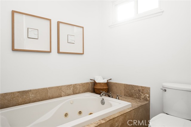 Detail Gallery Image 31 of 65 For 939 Oak St, Costa Mesa,  CA 92627 - 3 Beds | 2 Baths