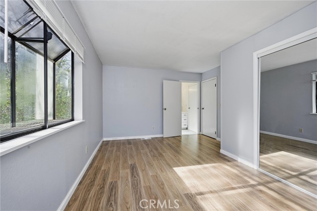 Image 33 of 48 For 6963 Panoramic