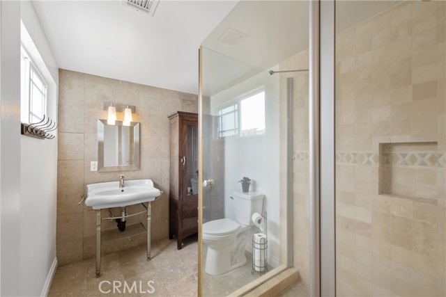 Guest house bathroom