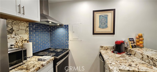 Image 7 of 26 For 78255 Cabrillo