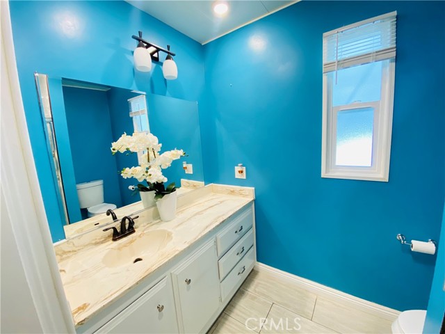 Detail Gallery Image 19 of 37 For 8901 Eton #81,  Canoga Park,  CA 91304 - 2 Beds | 2 Baths