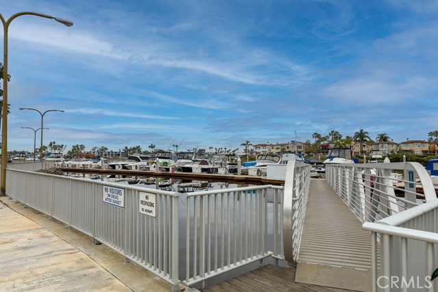 Detail Gallery Image 24 of 26 For 5103 Marina Pacifica Drive South #KEY# 20,  Long Beach,  CA 90803 - 1 Beds | 1 Baths