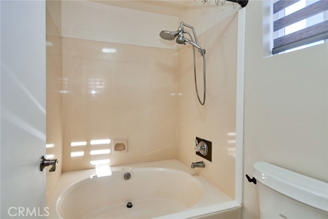 Detail Gallery Image 19 of 23 For 865 Featherwood Dr, Diamond Bar,  CA 91765 - 4 Beds | 3 Baths