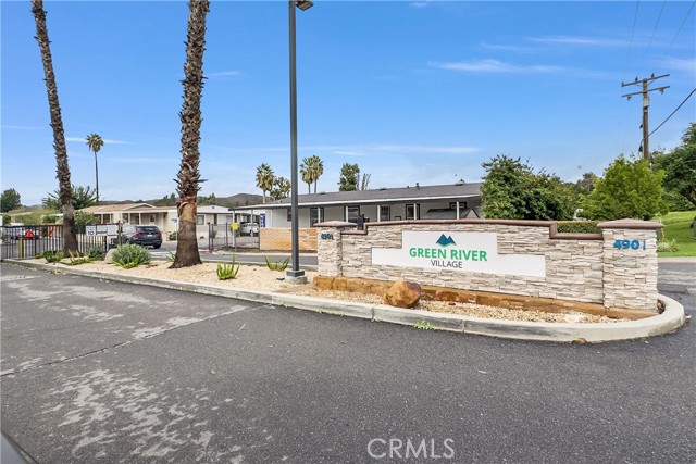 Detail Gallery Image 36 of 39 For 4901 Green River Rd #102,  Corona,  CA 92878 - 4 Beds | 2 Baths