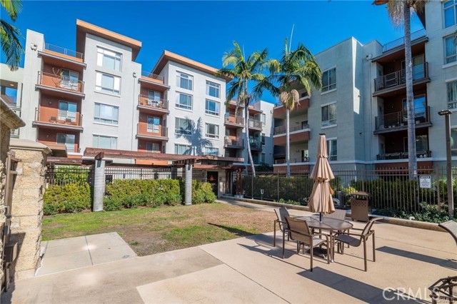 Detail Gallery Image 10 of 25 For 100 S Alameda St #148,  Los Angeles,  CA 90012 - 2 Beds | 2 Baths