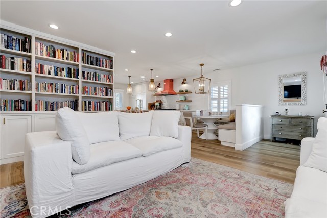 861 12th Court, Manhattan Beach, California 90266, 3 Bedrooms Bedrooms, ,2 BathroomsBathrooms,Residential,Sold,12th,SB21259266