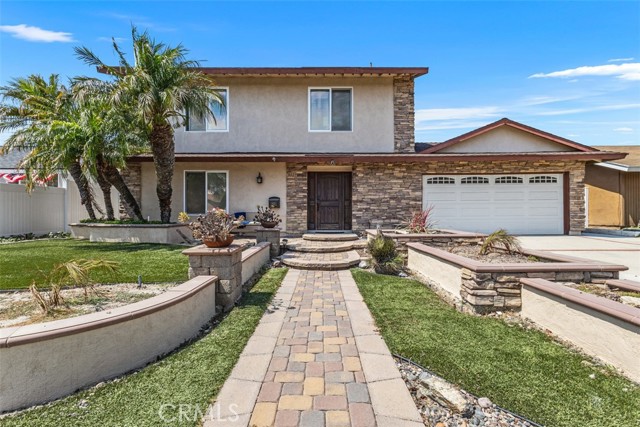 Detail Gallery Image 1 of 22 For 9121 Madeline Dr, Huntington Beach,  CA 92646 - 4 Beds | 2/1 Baths