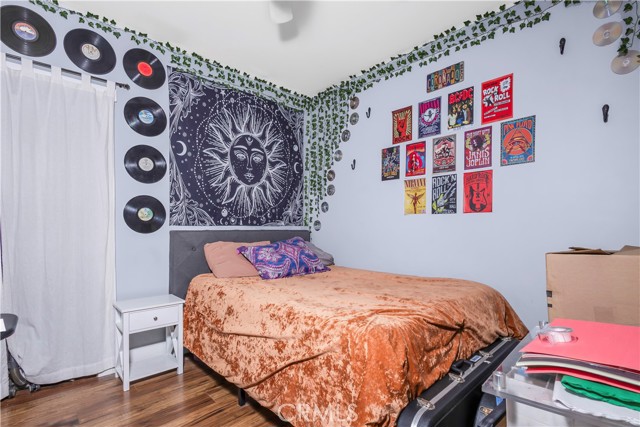 Detail Gallery Image 9 of 21 For 815 E Magnolia, Burbank,  CA 91501 - 4 Beds | 2 Baths