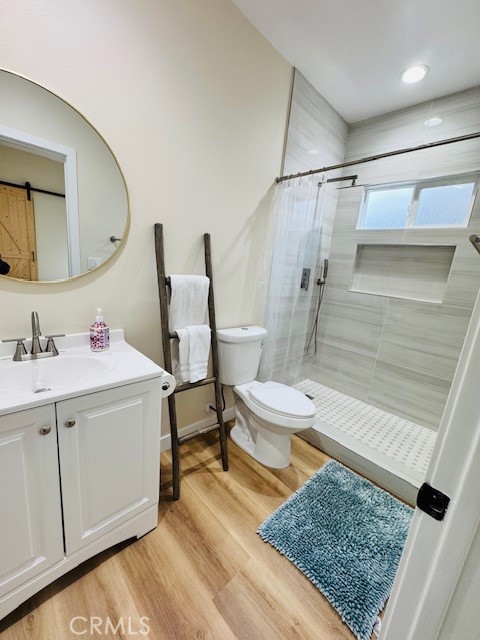 Detail Gallery Image 16 of 68 For 10511 Dewey Dr, Garden Grove,  CA 92840 - 10 Beds | 6 Baths