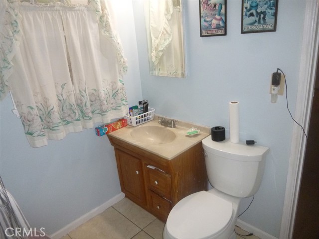 Detail Gallery Image 12 of 27 For 579 16th, San Bernardino,  CA 92405 - 3 Beds | 1/1 Baths