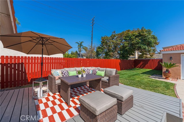 2103 Belmont Lane, Redondo Beach CA: https://media.crmls.org/medias/c5835193-4d48-4658-8069-8d33e2241c3b.jpg