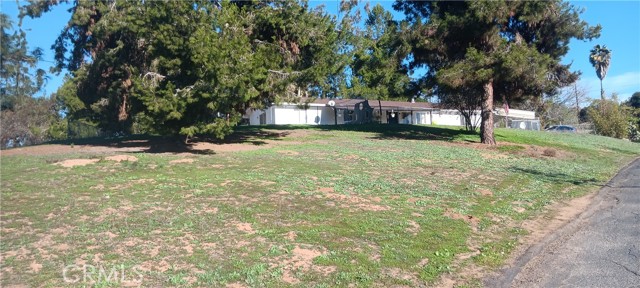 4208 Linda Vista, Fallbrook CA: https://media.crmls.org/medias/c5835d89-49c3-4dc0-8968-a89f4e5f336d.jpg