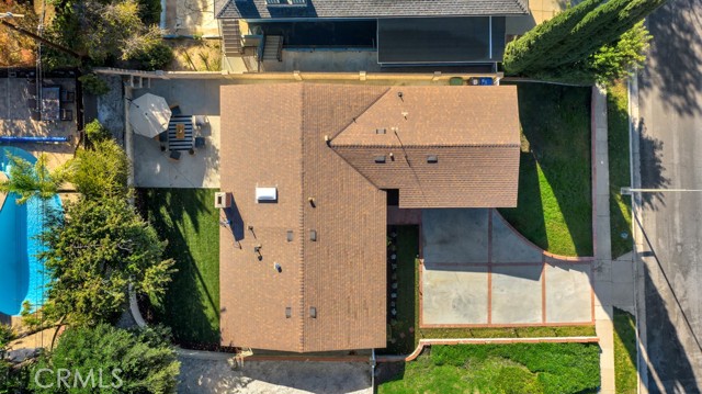 Detail Gallery Image 38 of 41 For 11722 Hayvenhurst, Granada Hills,  CA 91344 - 4 Beds | 3 Baths