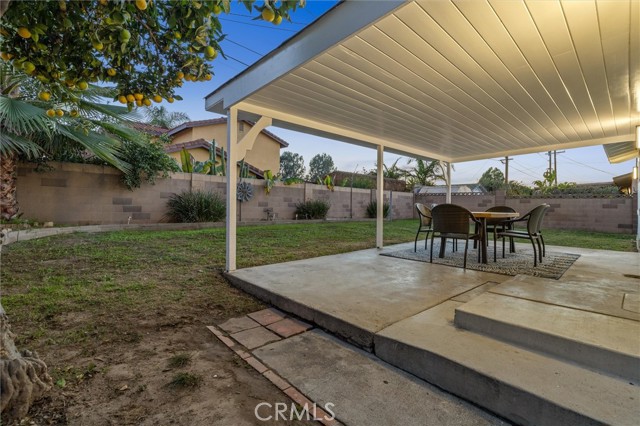 7560 El Escorial, Buena Park CA: https://media.crmls.org/medias/c584df33-b6d6-4320-a2a4-a8371102f5d7.jpg