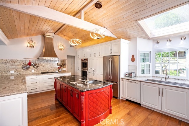 8 Buckskin Lane, Rolling Hills Estates, California 90274, 3 Bedrooms Bedrooms, ,1 BathroomBathrooms,Residential,Sold,Buckskin,SB21160245