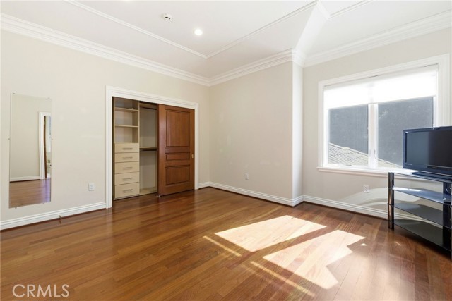 Detail Gallery Image 30 of 44 For 28080 Laura Ct, Los Altos Hills,  CA 94022 - 5 Beds | 7 Baths