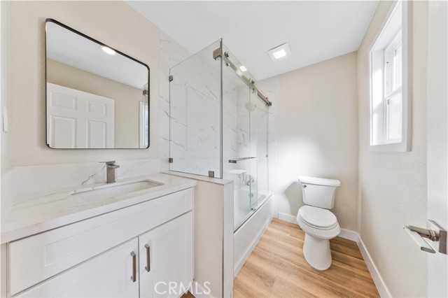 Detail Gallery Image 11 of 36 For 122 W 53rd Back Unit,  Los Angeles,  CA 90037 - 1 Beds | 1 Baths