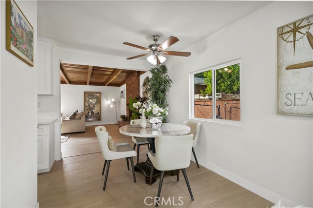 369 Lang Avenue, La Puente CA: https://media.crmls.org/medias/c586ef00-b0fa-428e-bf14-4b948bb2df80.jpg
