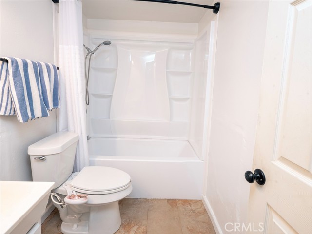 Detail Gallery Image 18 of 30 For 1114 E Lemon, Glendora,  CA 91741 - 4 Beds | 2 Baths