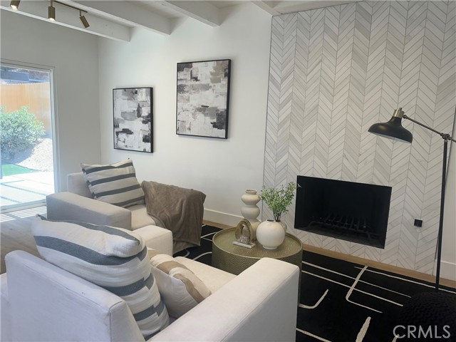 8043 Hillandale Drive, San Diego CA: https://media.crmls.org/medias/c5875324-d245-4674-a636-fdffa851d1c7.jpg