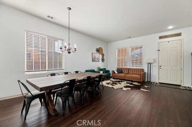 Detail Gallery Image 11 of 41 For 1625 Moss Rose, Beaumont,  CA 92223 - 5 Beds | 3 Baths