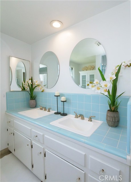 2100 Chelsea Road, Palos Verdes Estates CA: https://media.crmls.org/medias/c5886897-bc73-43b8-ba63-32faa702057b.jpg