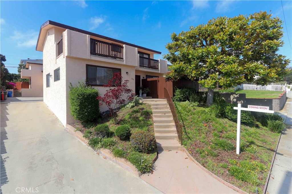 2616 Voorhees Avenue #2