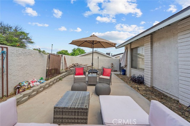 1871 Dawn Ridge Drive, Corona CA: https://media.crmls.org/medias/c58927b5-7610-40da-9aae-780721783249.jpg